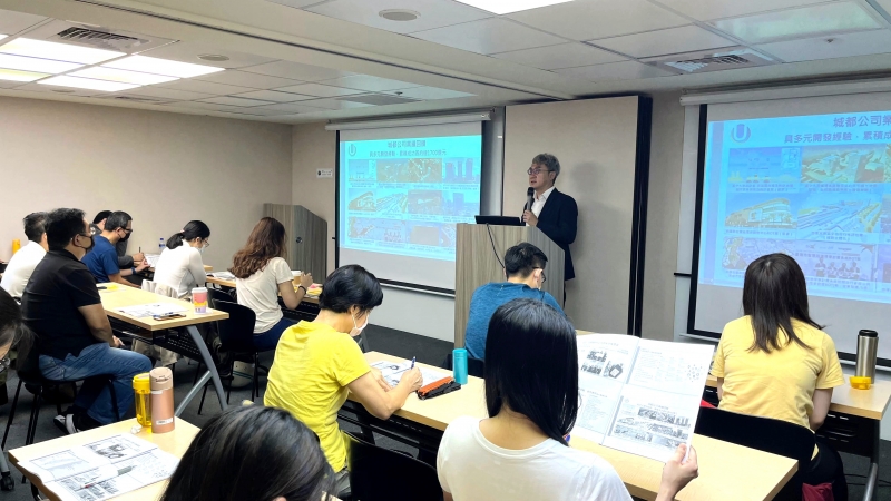 **徐弘宇 總經理 講授「PPP專案評估與財務整體規劃」