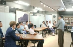 **張倩瑜博士主講後疫情時代國際能源投資機遇與策略